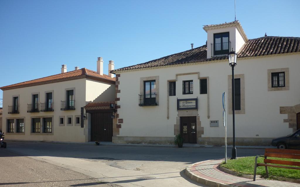 Palacio De Monfarracinos 베나벤테 외부 사진
